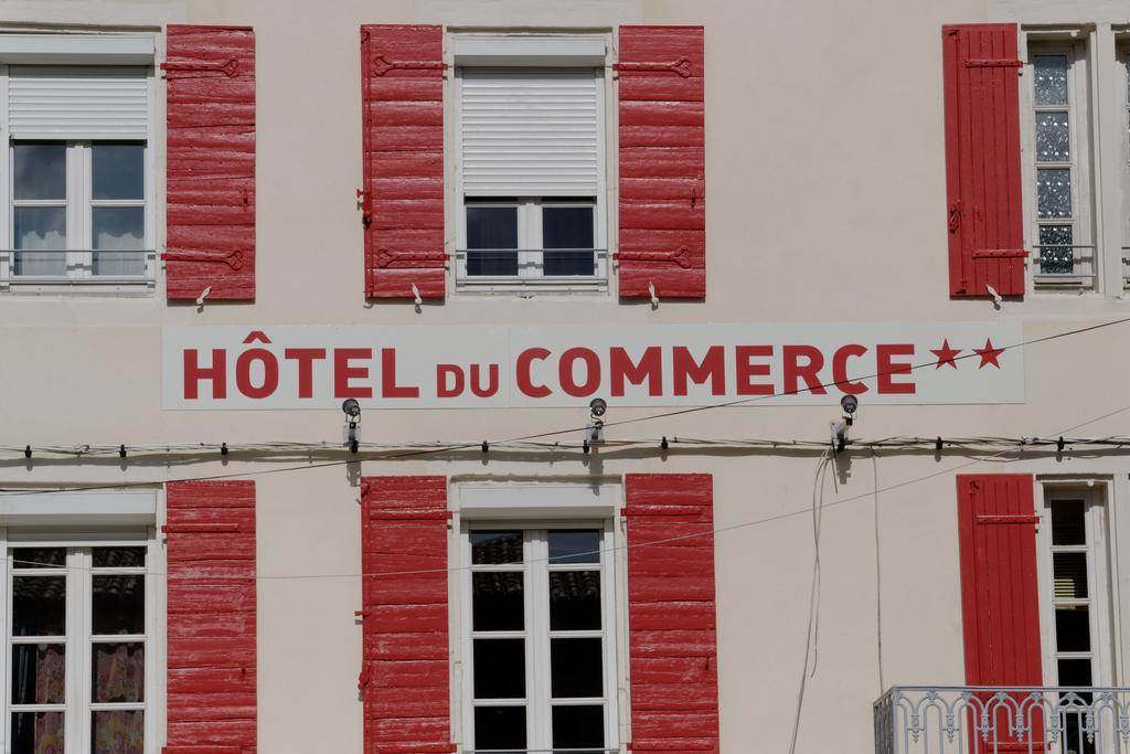 Hotel Du Commerce Pont-Saint-Esprit Buitenkant foto